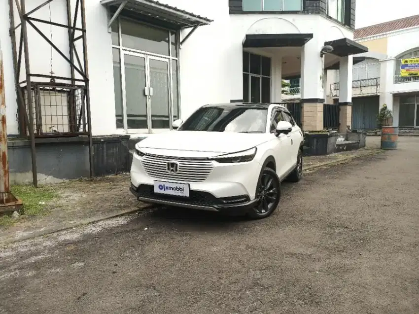 Like New - HONDA HRV 1.5 NEW SE BENSIN A/T 2022 PUTIH