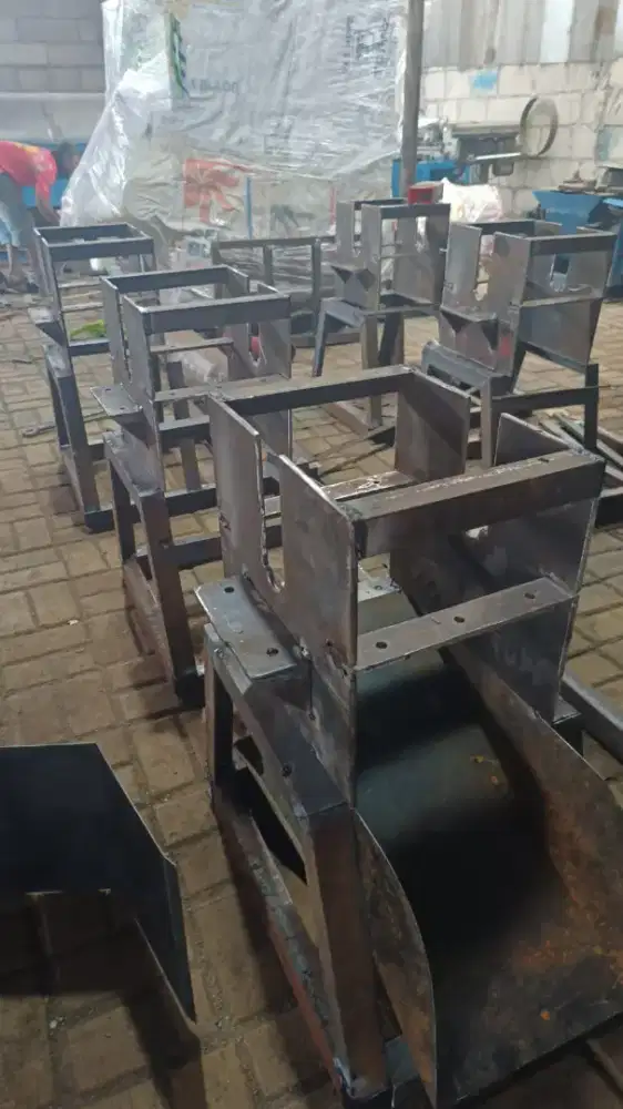 Mesi pencacah plastik