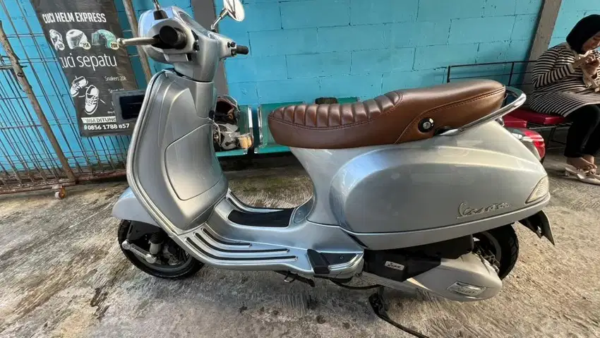 VESPA LX 125 Tahun 2023