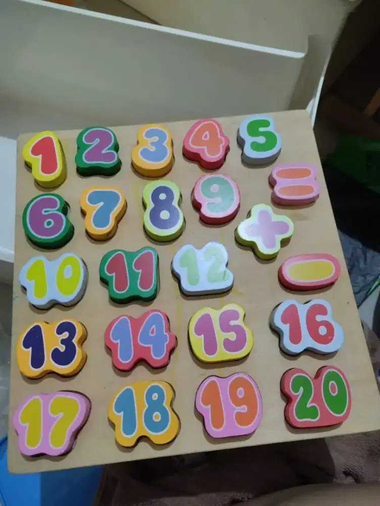 Dijual mainan anak anak puzzle borongan