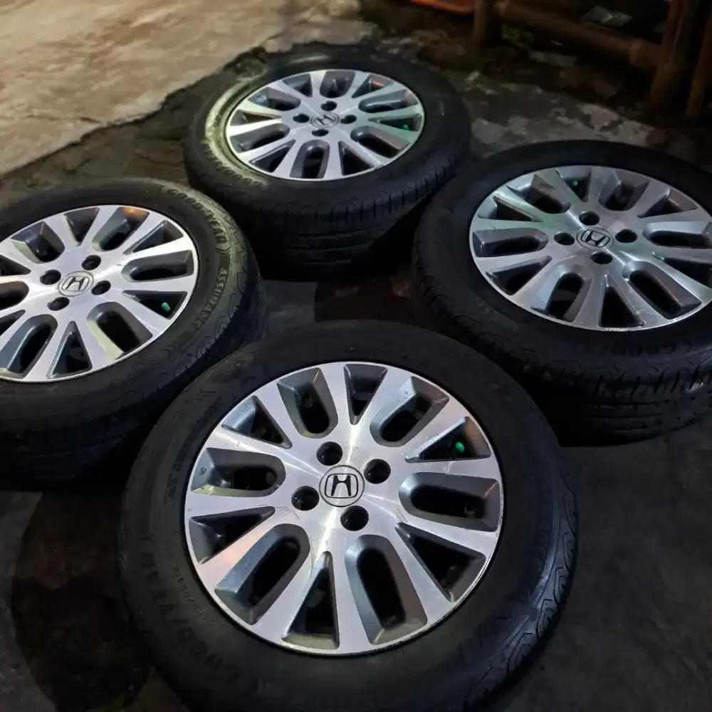 Mobilio ring 15 velg mobil honda mobilio ori