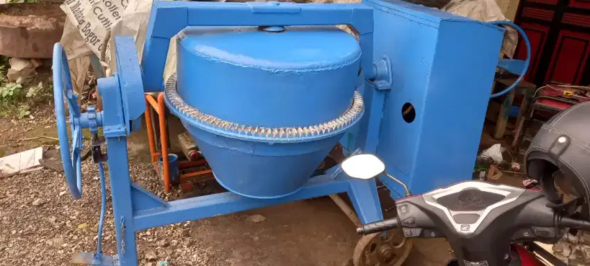Mesin molen cor bekas 425Liter