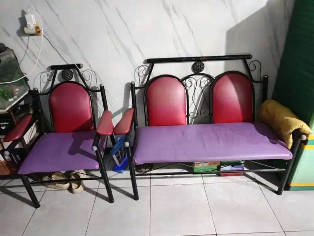 Sofa bangku tamu besi