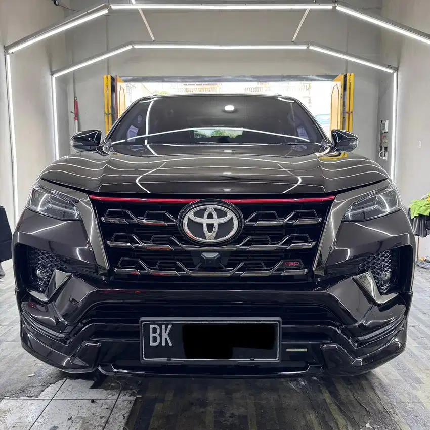 [DP 85 JT] FORTUNER VRZ 2.4 TRD Matic Diesel 2021 | 2022 GR dakar 2020