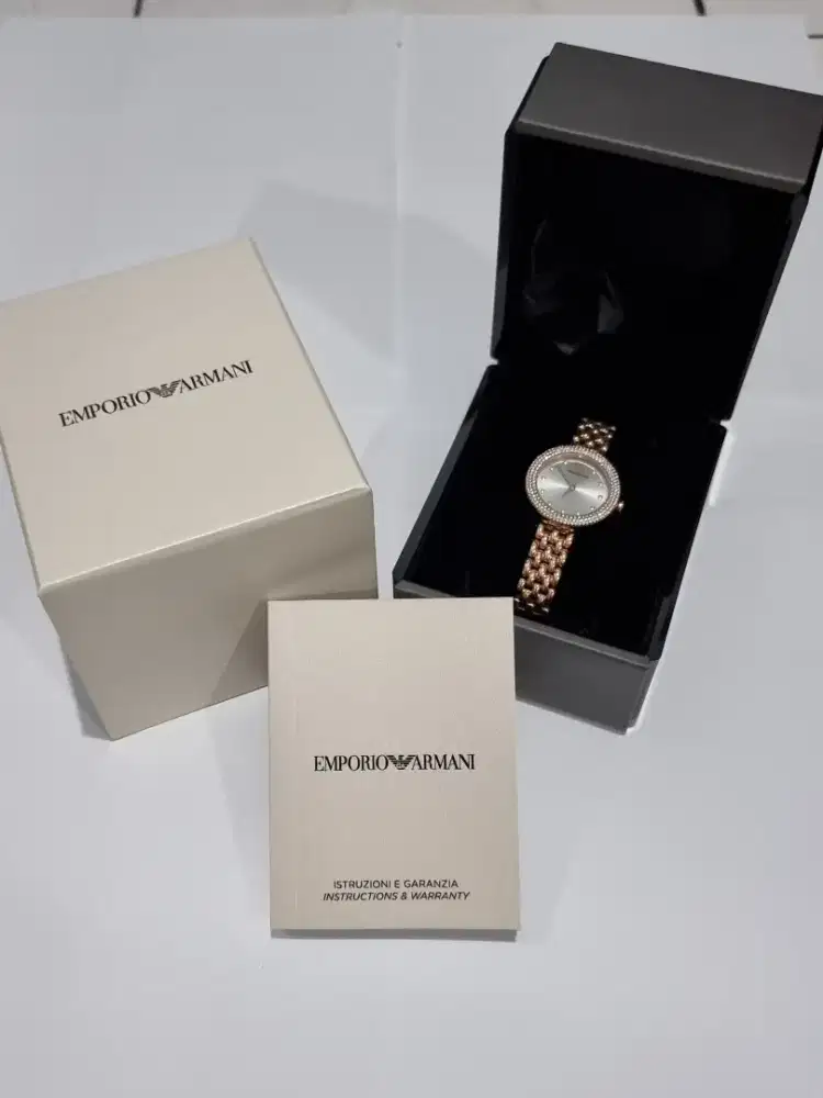 Jam Tangan Wanita Emporio Armani AR11508 Baru dan Bagus