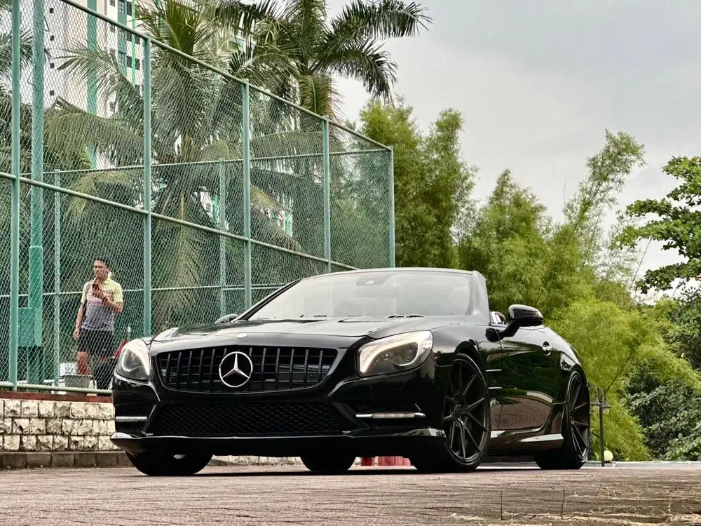 CASH Mercedes-Benz SL350 AMG 2012 Full Record