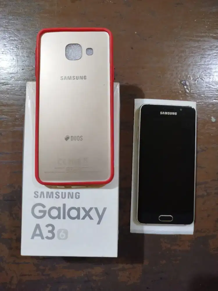 Samsung A3 2016.  16GB/ Nego