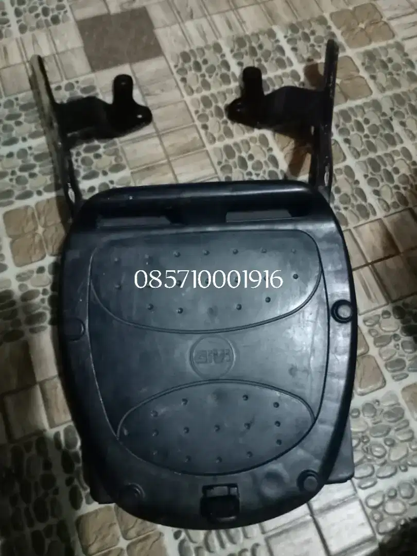Satu Paket Box Motor+Breket Ori Kucay Lampung Kondisi Bagus SesuaiFoto