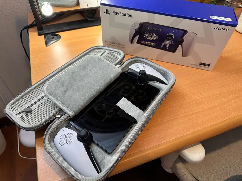 Playstation Portal | PS5 & PS4 Handheld Console Portal