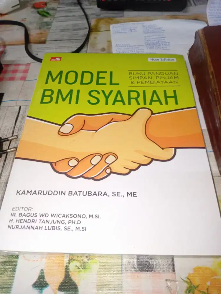 Di jual buku model bmi syariah kondisi baru dan ori