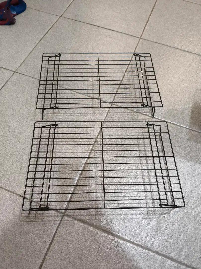 COOLING RACK 40 X 25 CM / TATAKAN KUE