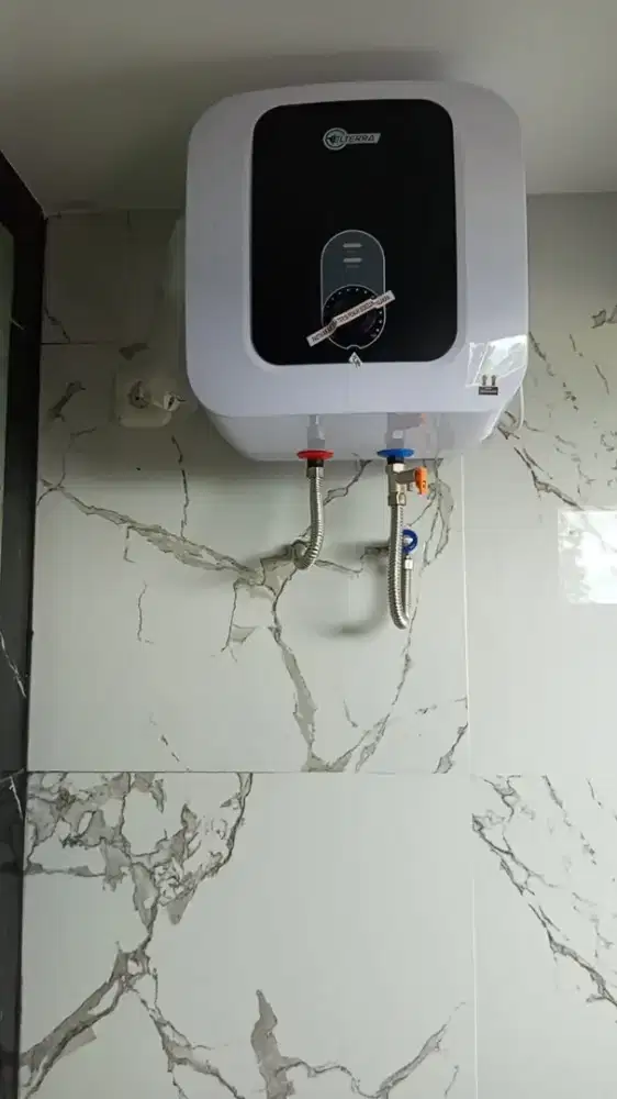 Water heater listrik