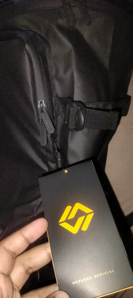 Tas travel pria legion