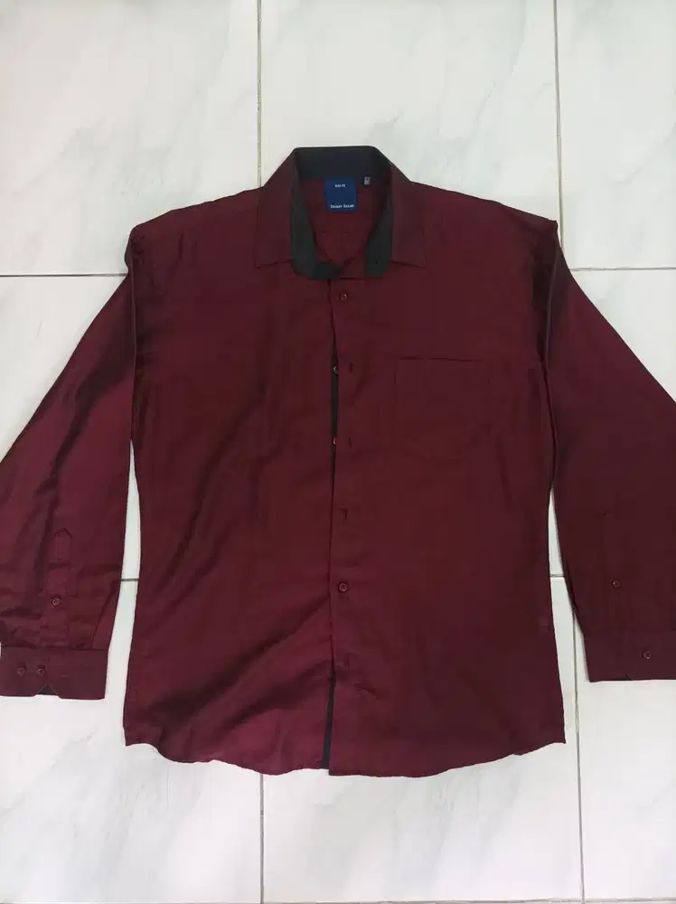 Kemeja Lengan Panjang Pria - Merah Maroon