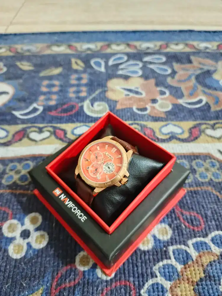 Jam Cewek Christ Verra Like New