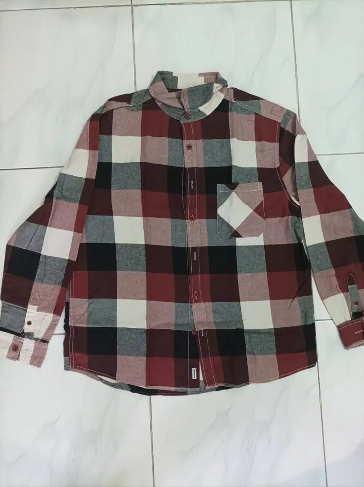 Kemeja Lengan Panjang Pria - Cokelat