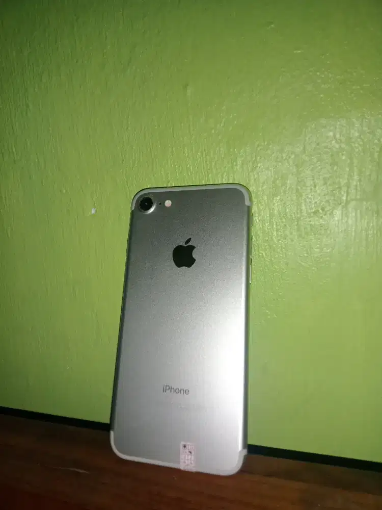 iPhone 7 32gb silver