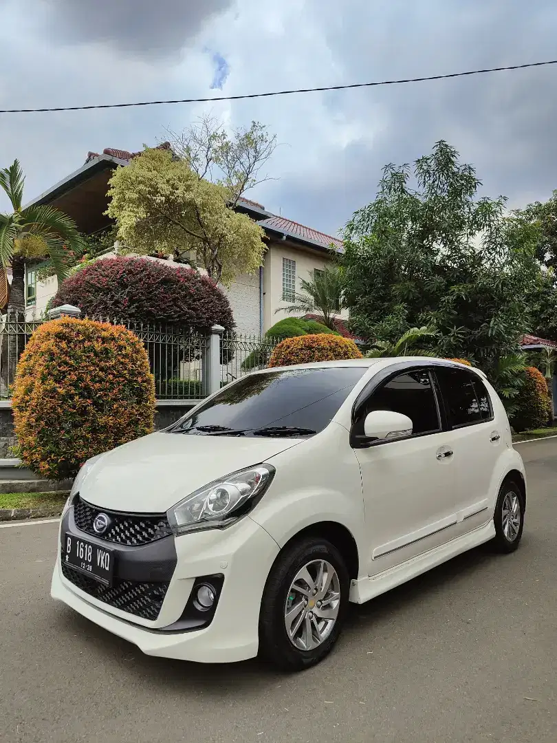 Daihatsu Sirion RS 2016 AT