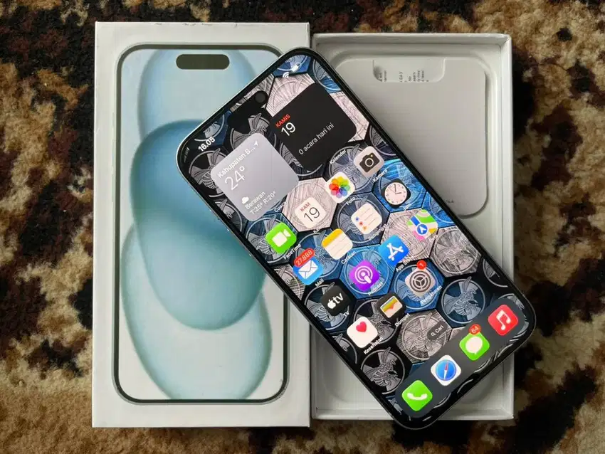 Iphone 15 plus 128Gb ori iBox fullset super mulus like new no minus
