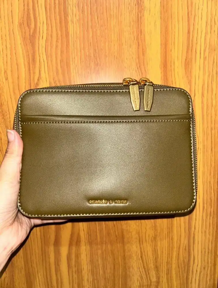 Tas C&K / Model Kamera Bag / Keychain Olive / Warna Army / (Original)