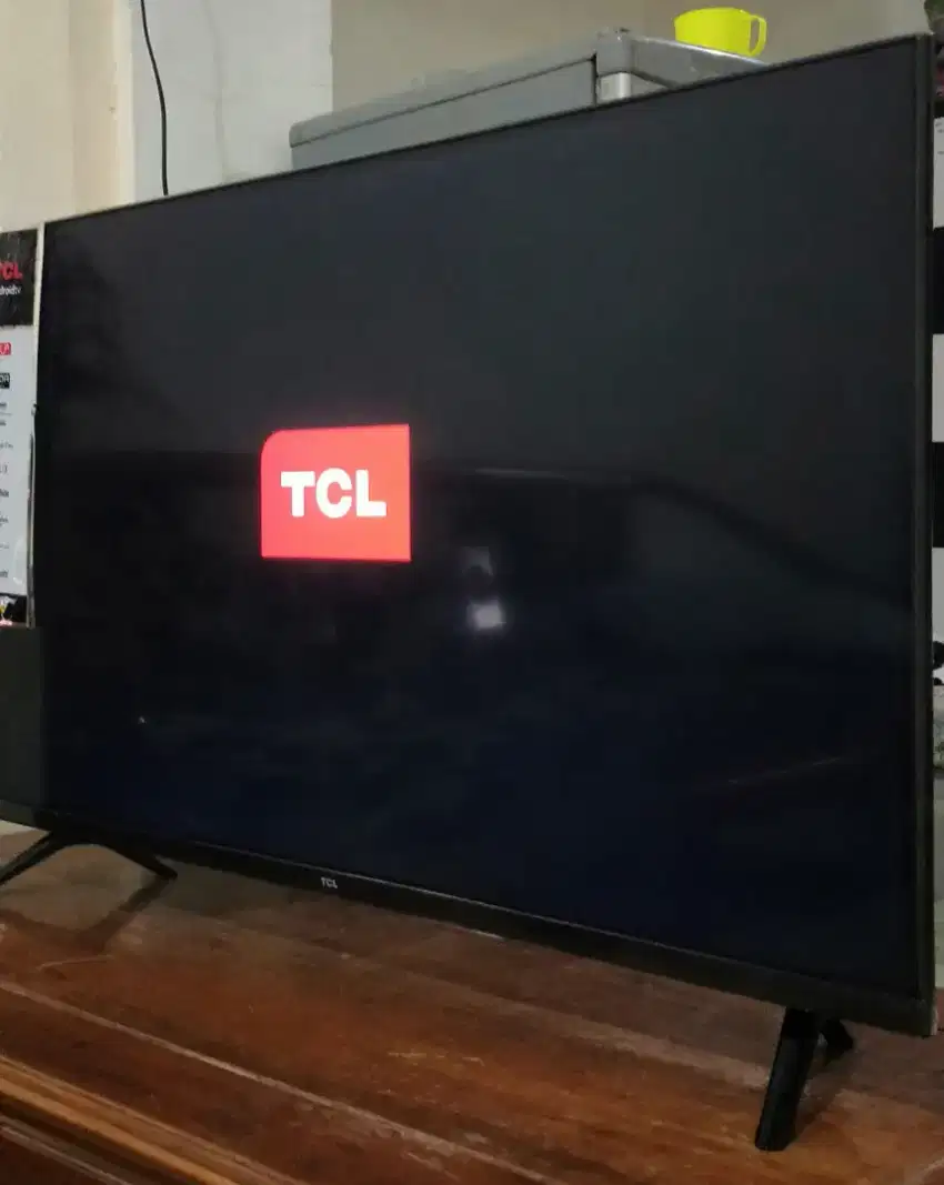 Led TCL 40 android