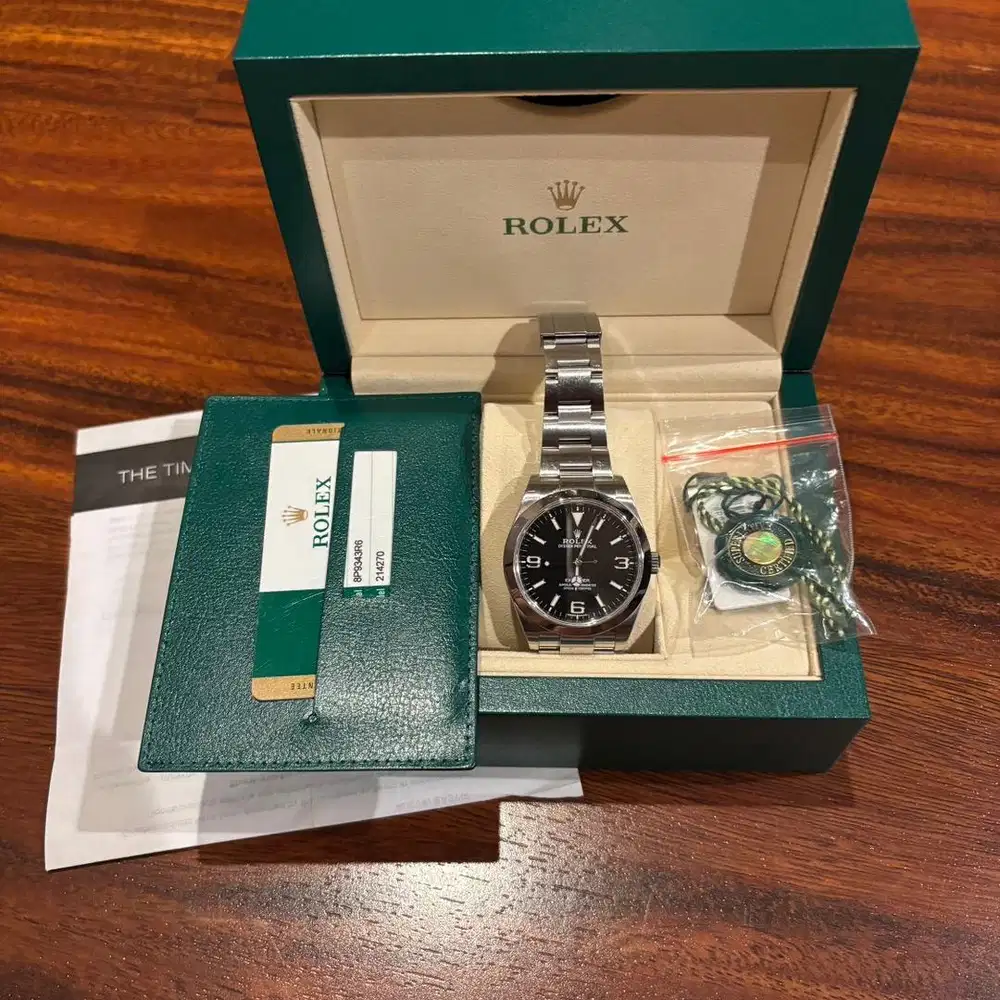 Rolex Explorer 214270