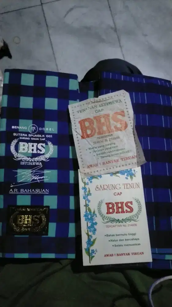 Kain sarung BHS jadul