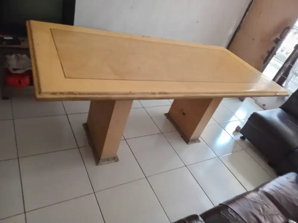 Jual alat rmh tangga meja makan .