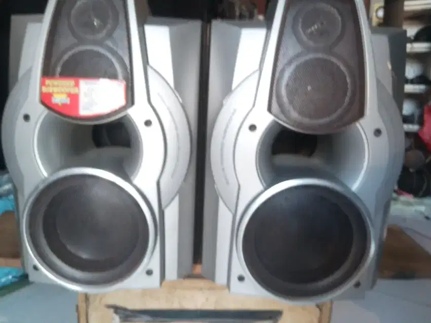 Aiwa Subwoofer 8 in, with Main Speaker, full ori, box utuh, build up J