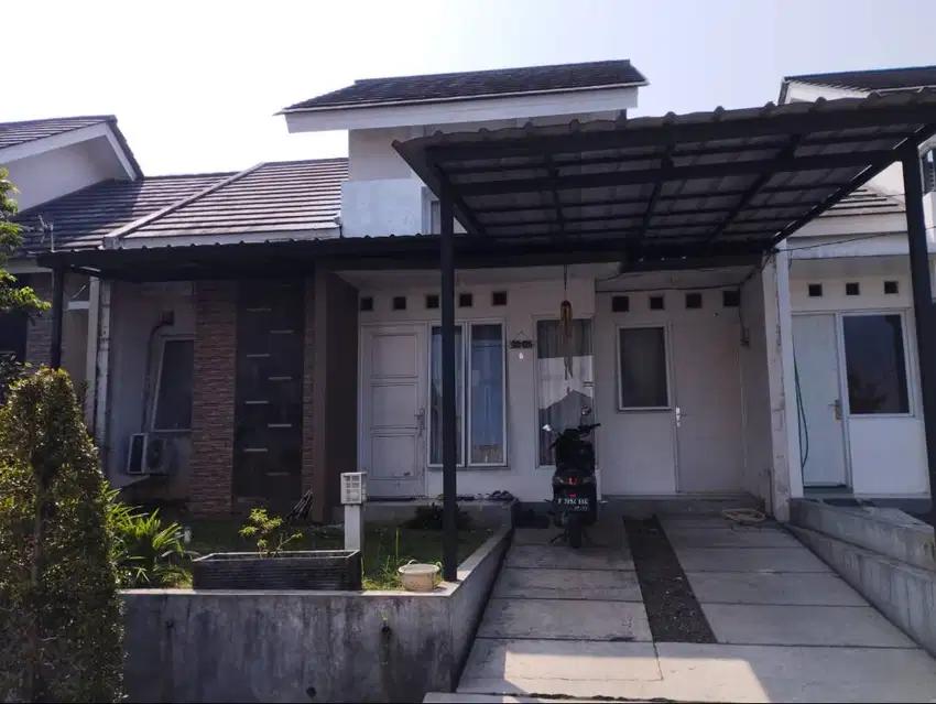 Disewakan rumah nyaman semi furnished di Kiara Residence, Kota Bogor