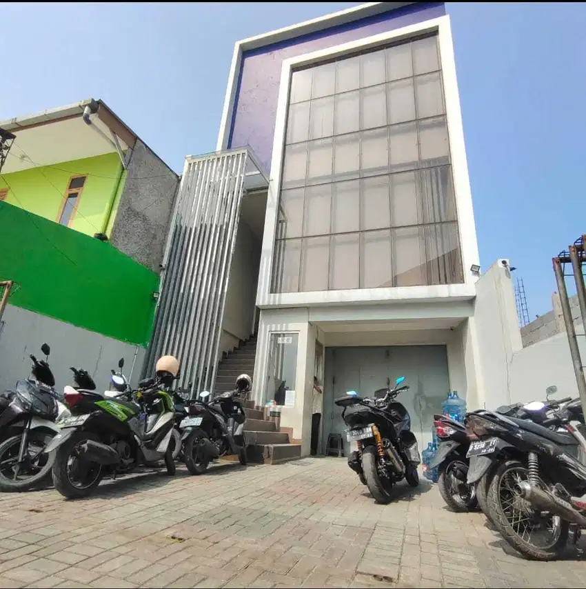 DIJUAL RUKO UNTUK KANTOR WORKSHOP 3 LANTAI DI CIJERAH