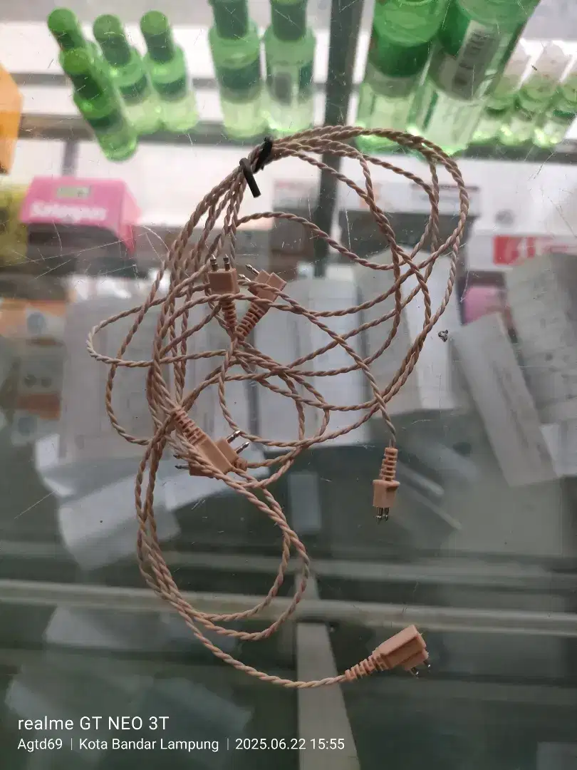Kabel alat bantu dengar