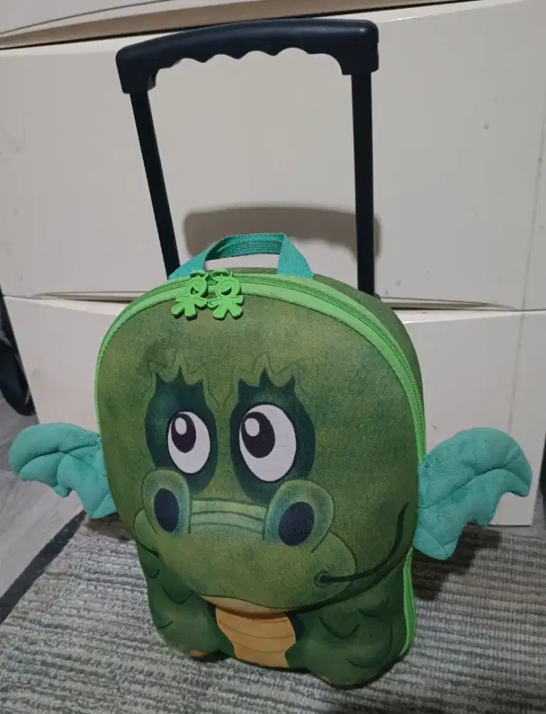 Dijual Tas Anak merek Okiedog motif naga warna hijau