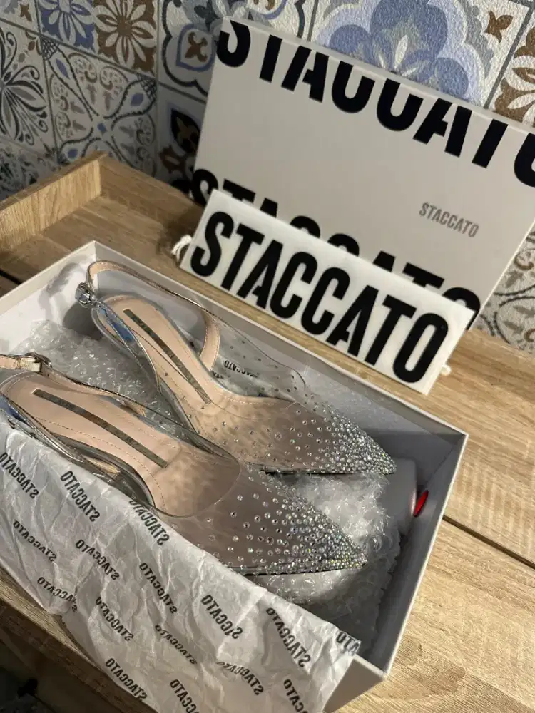 Sepatu Sandal Staccato Murah