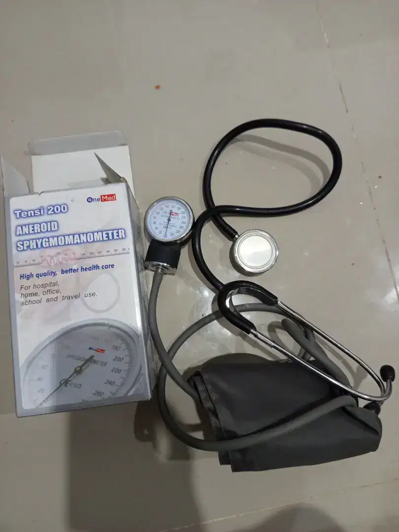 Alat tensi merk one med komplite dr baru