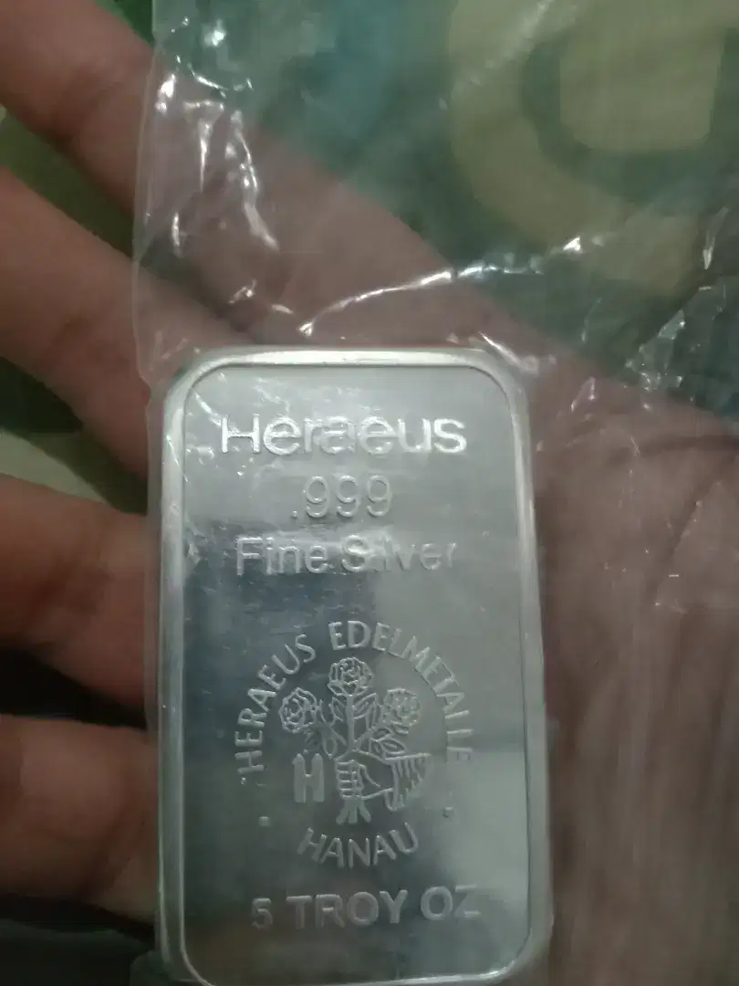 Dijual perak batangan 99.9% berat 5 Troy Oz (155.5 gram)