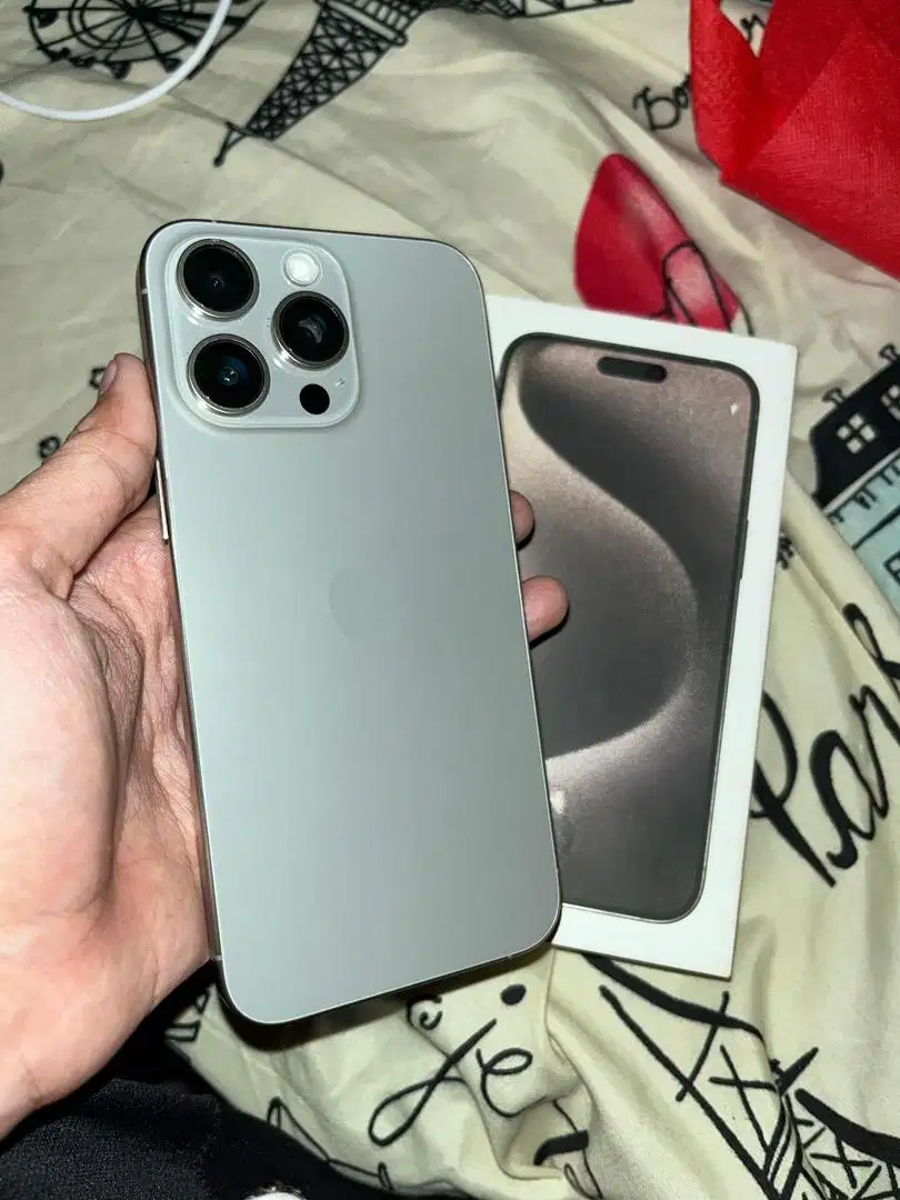 IPHONE 15 PRO MAX 512GB GARANSI IBOX FULLSET