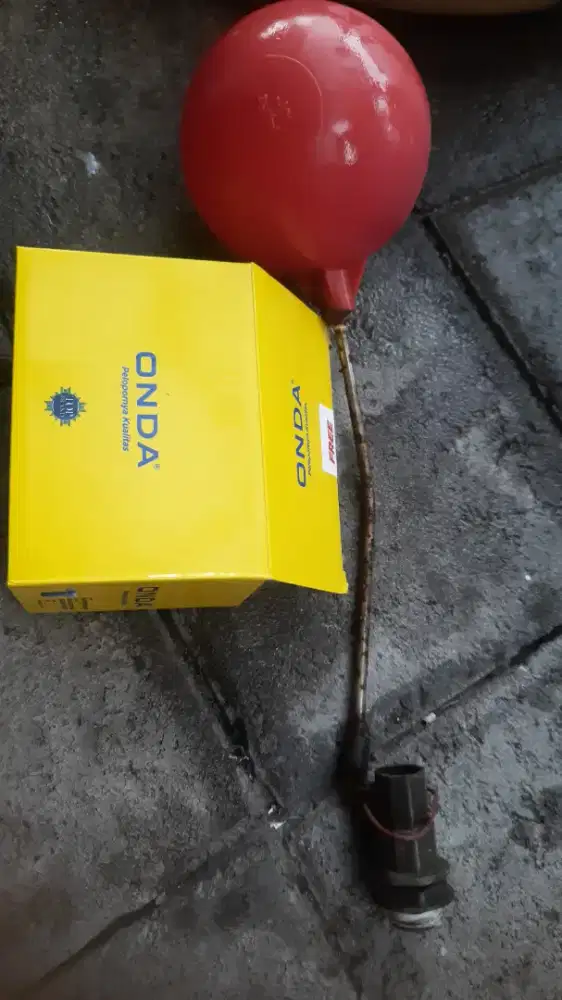 Melayani Jasa kuras tandon/ cuci tanki air sby-sda-gkb (w.a deskripsi)