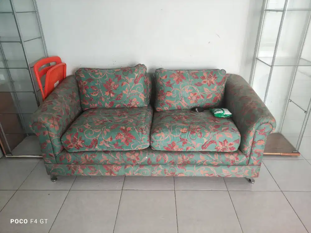 Sofa 2 seater busa bagus