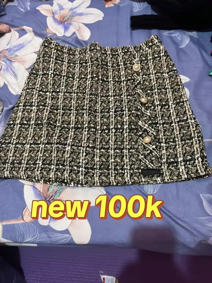 BAJU, SEPATU, HOODIE, CELANA
