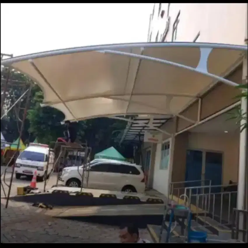 PASANG ATAP KANOPI MEMBRAN BERGARANSII
