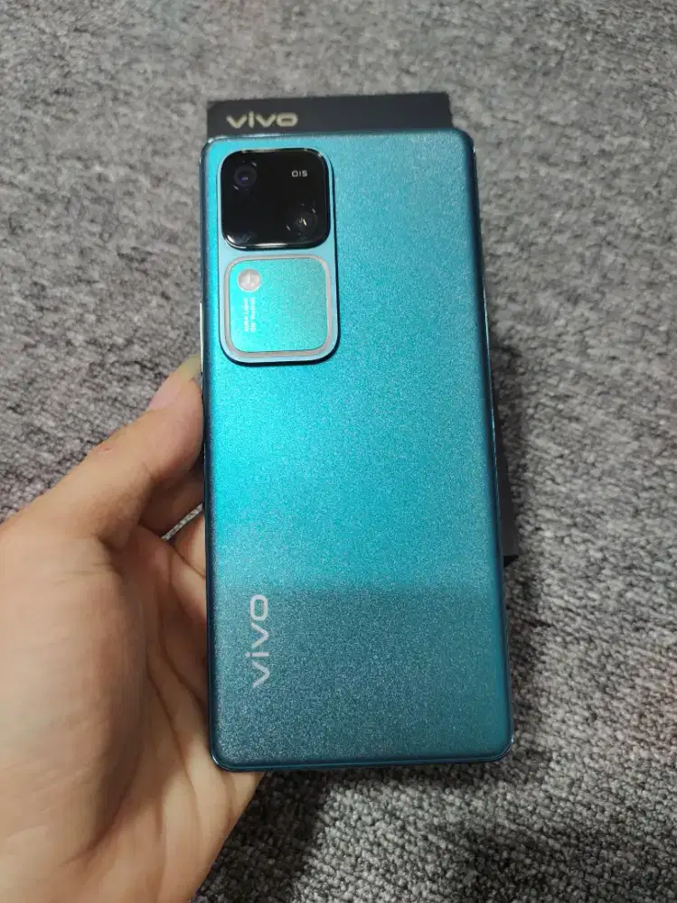 VIVO V30 5G MULUS