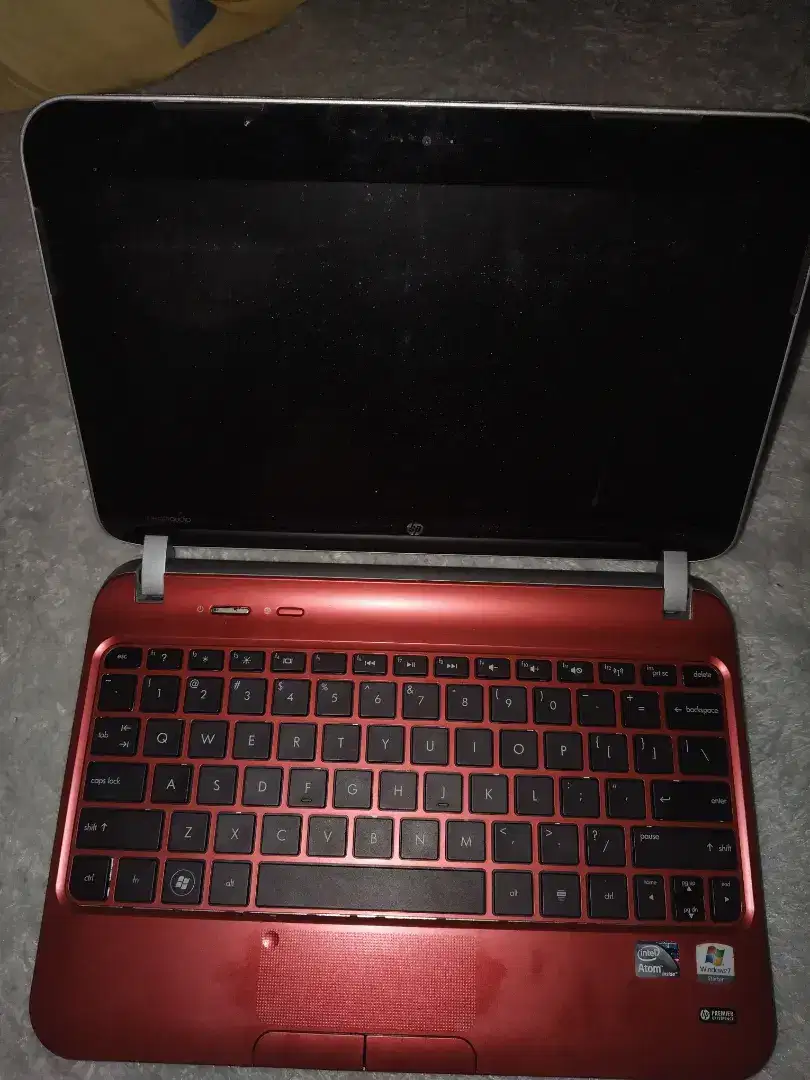 Laptop hp ram2gb hdd 300gb