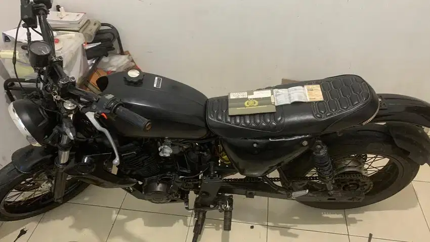 Motor custom basic byson