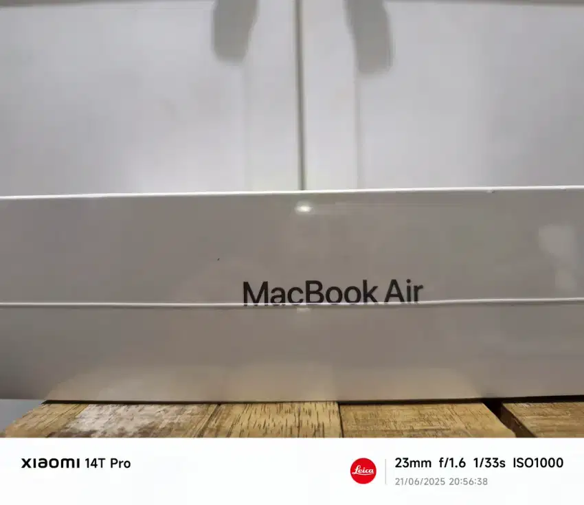 Macbook air baru segel nego