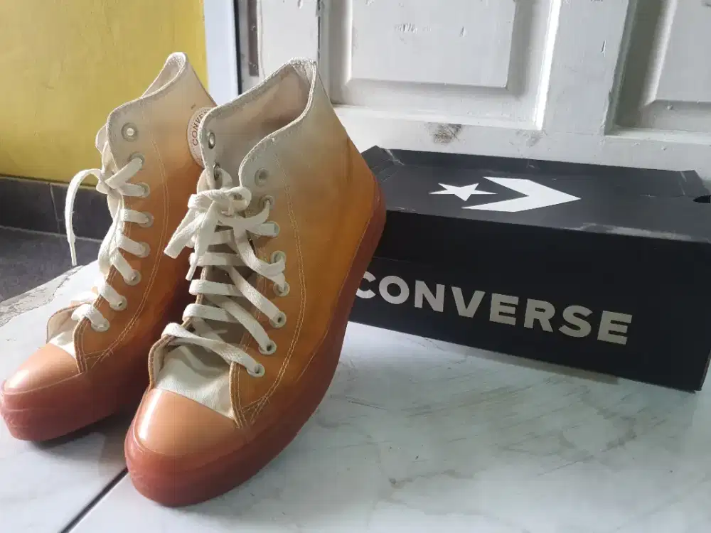 Sepatu Sneakers Cowok
