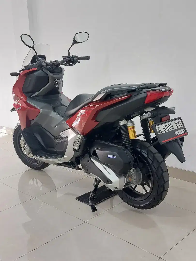 READY New ADV 160 CBS tahun 2022 DP 1jt