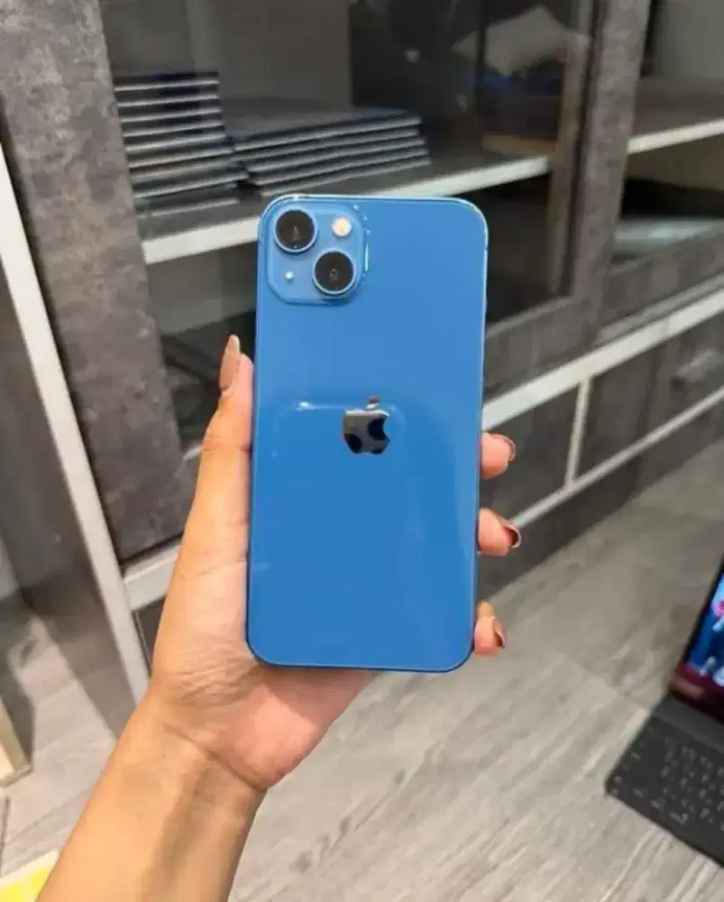 iPhone 13 128GB Blue Ibox Bisa Di Cicil
