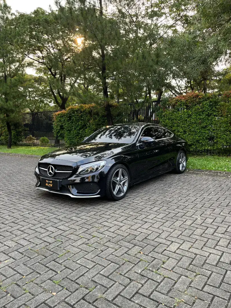 Mercedes Benz C200 Coupe AMG 2019