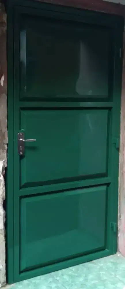 Pintu besi buat rumah/gudang